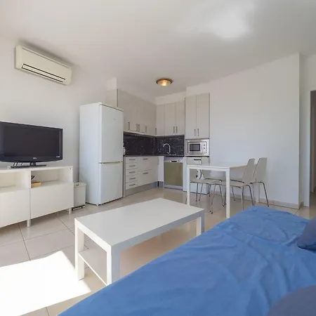 Inmosantos Oasis D4 * Rosas